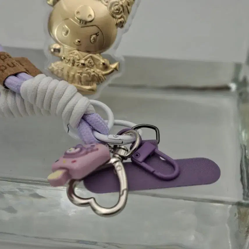 [BUNJANG] Sanrio Kuromi Gold Acrylic Keyring / 산리오 쿠로미 골드 아크릴 키링 금 20mg함유