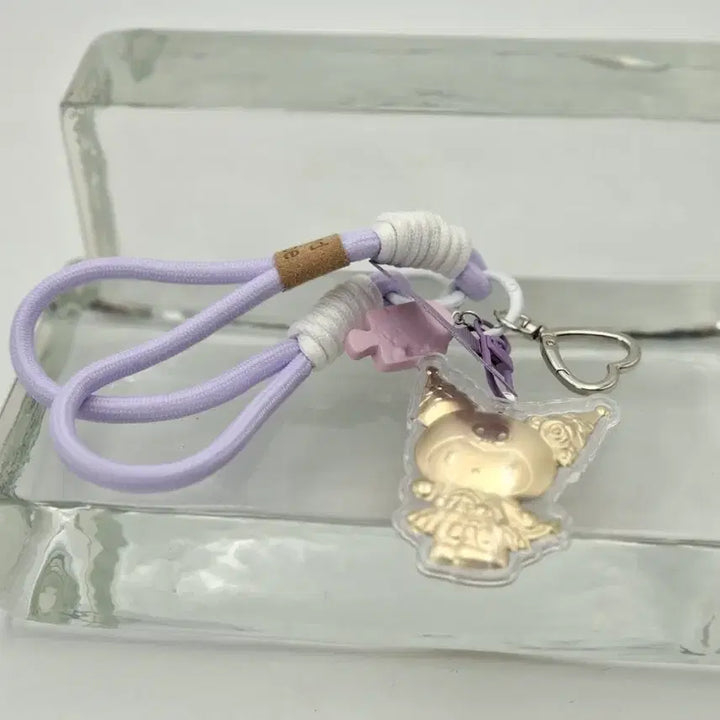 [BUNJANG] Sanrio Kuromi Gold Acrylic Keyring / 산리오 쿠로미 골드 아크릴 키링 금 20mg함유