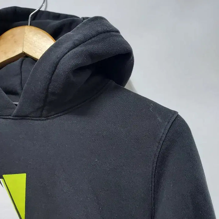 [BUNJANG] Neil Barrett Black Lightning Print Hoodie 10A / 닐바렛 블랙 번개 프린팅 후드티 10A