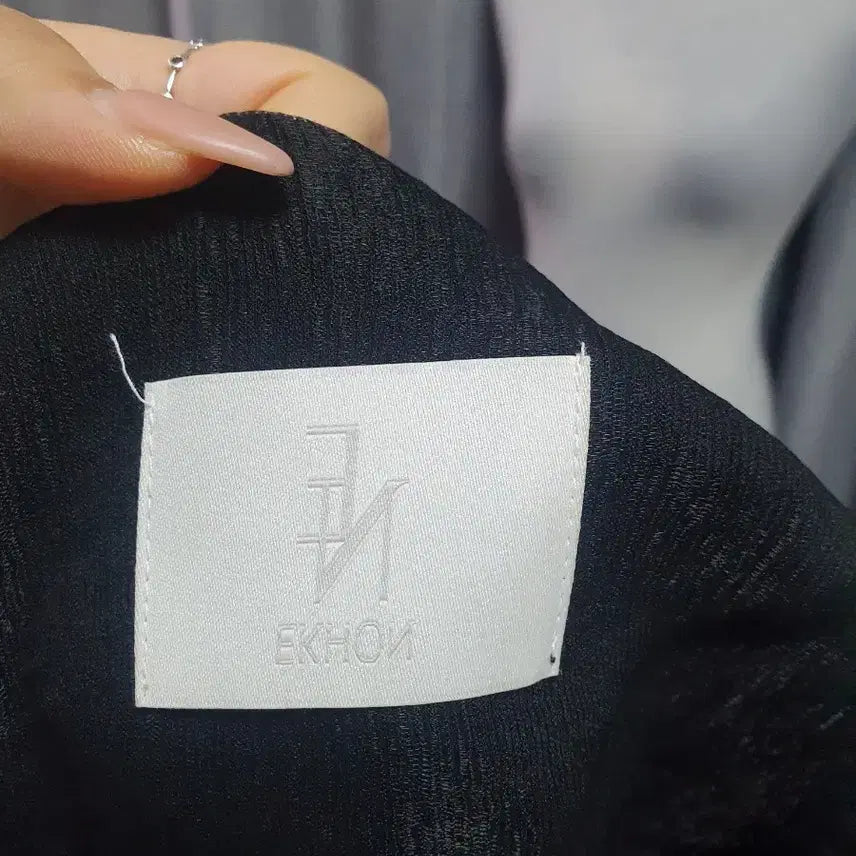 [BUNJANG] Ekorn Silky Knit Glossy One-Piece Dress / 에콘 실킷 글로시원피스