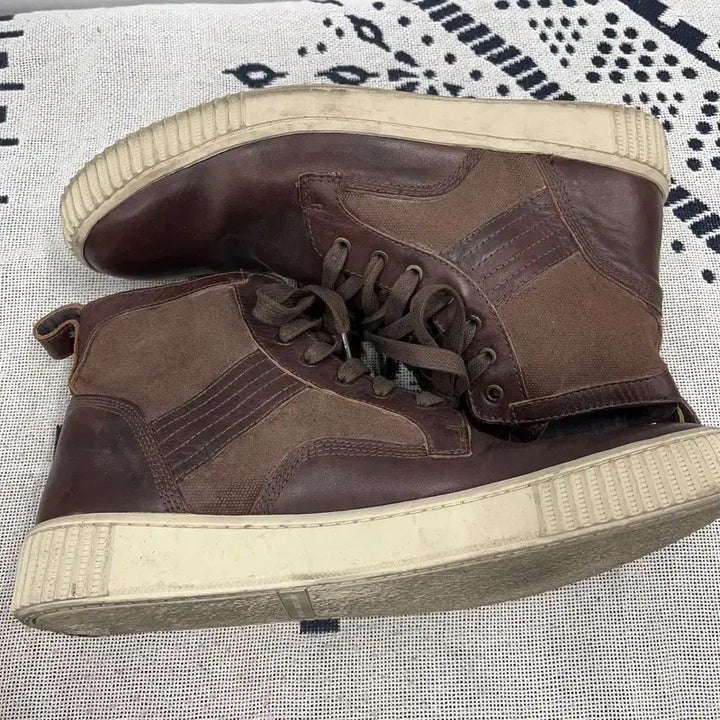 [BUNJANG] John Varvatos All Star High Sneakers (Size 10.5) / 존바바토스 올스타 하이 스니커즈 10.5 E02197
