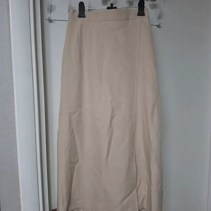 [BUNJANG] H-Line Long Skirt / 베이지 H라인 뒷밴딩롱스커트 27~29