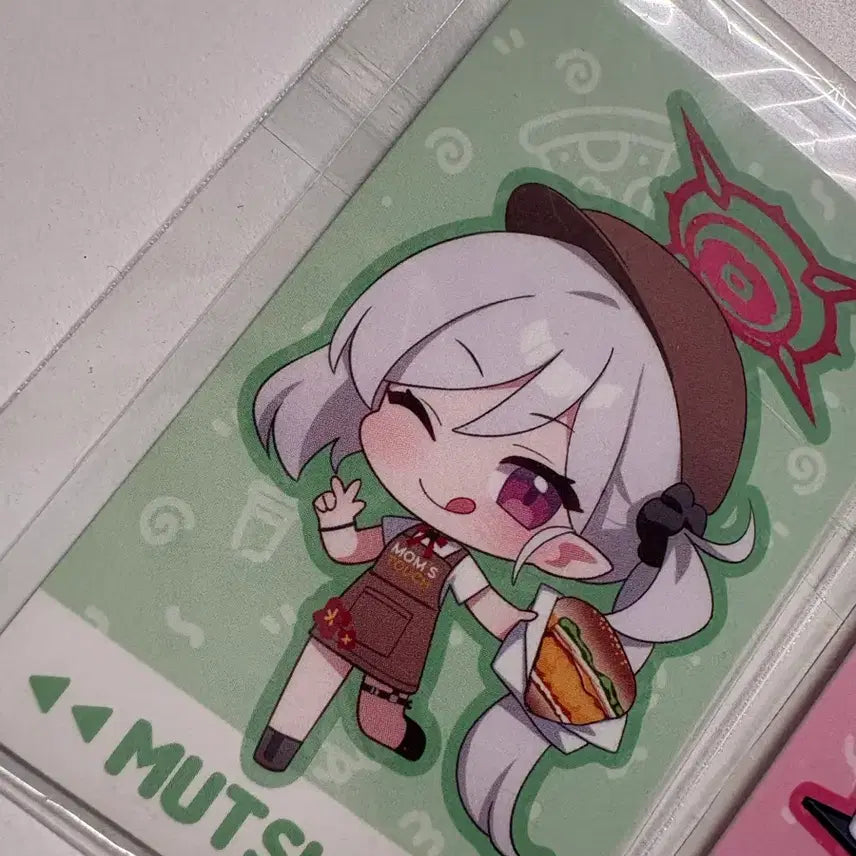 [BUNJANG] Blue Archive Mutsuki, Arue Mom's Touch Photocard Bundle Set / 블루아카이브 무츠키, 아루 맘스터치 포카 일괄