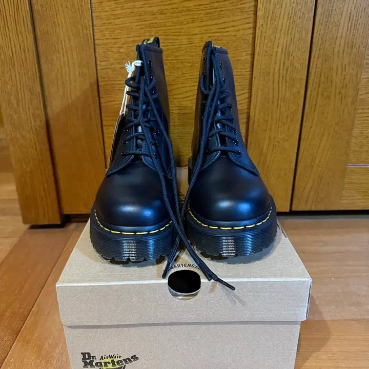 [BUNJANG] Dr. Martens 1460 8-Hole Bex Black Smooth / [새상품] 닥터마틴 1460 8홀 벡스 블랙 스무스 250
