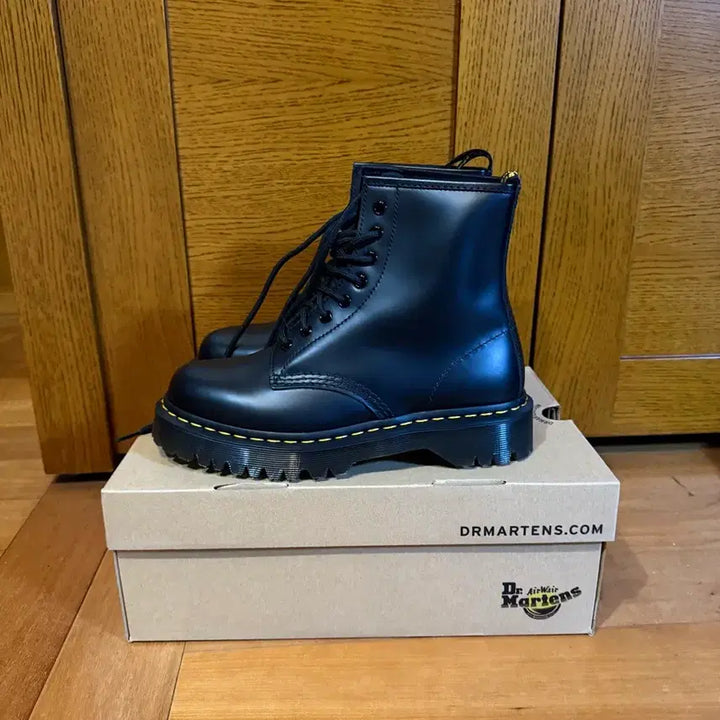[BUNJANG] Dr. Martens 1460 8-Hole Bex Black Smooth / [새상품] 닥터마틴 1460 8홀 벡스 블랙 스무스 250