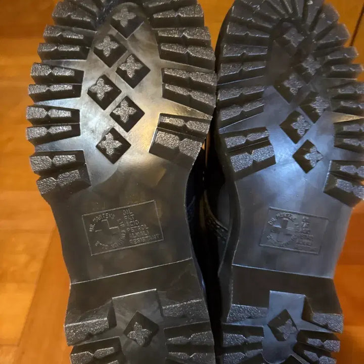 [BUNJANG] Dr. Martens 1460 8-Hole Bex Black Smooth / [새상품] 닥터마틴 1460 8홀 벡스 블랙 스무스 250