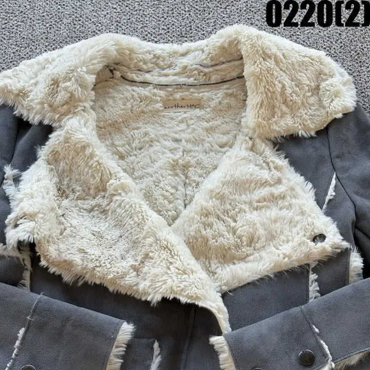 [BUNJANG] Other MAC Gray XS Jacket / anther MAC 무스탕 자켓 그레이 XS