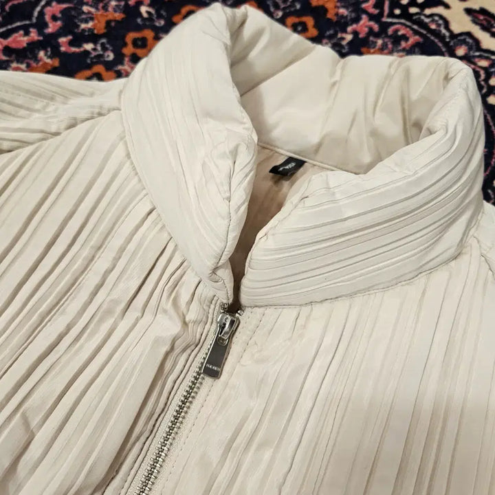 [BUNJANG] YOITS 24FW Pleated Layered Jacket / 요이츠 24fw 플리츠 레이어드 자켓