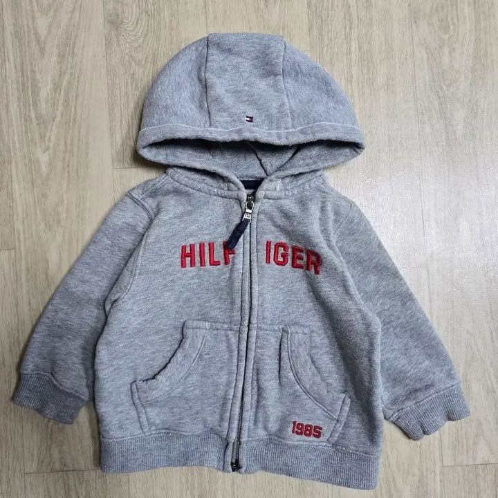 [SOLD OUT] 타미힐피거 키즈 후드집업 18M