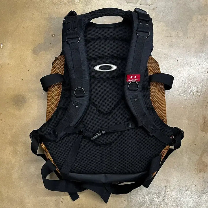 [BUNJANG] OS Oakley Yellow Snow Backpack / OS 오클리 옐로우 스노우 백팩