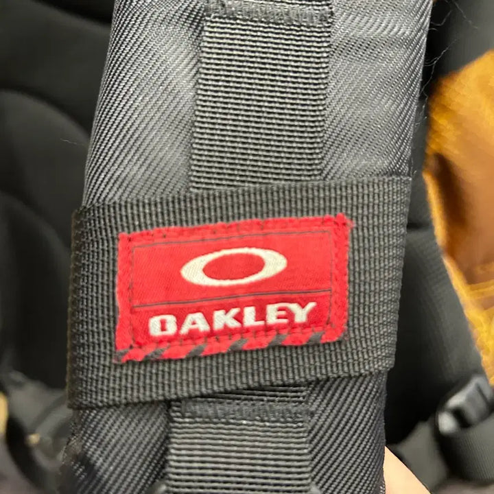 [BUNJANG] OS Oakley Yellow Snow Backpack / OS 오클리 옐로우 스노우 백팩