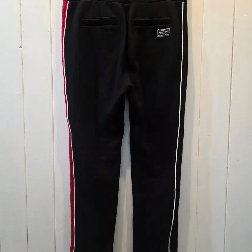 [BUNJANG] NBA New York Knicks Training Pants / NBA [엔비에이] 뉴욕 닉스 트레이닝 팬츠