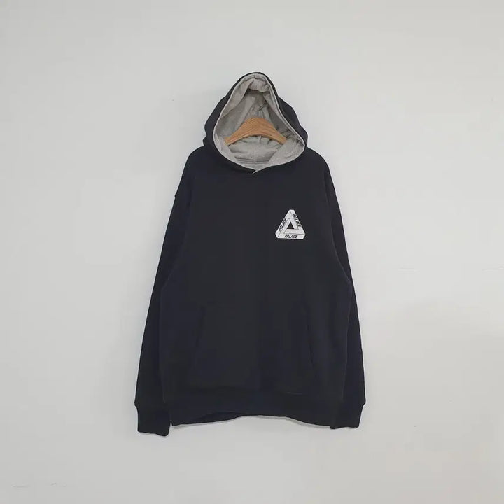 [BUNJANG] Palace Tri-Ferg Reversible Hoodie / No.26022005 팔라스 트라이버그 블랙 그레이 리버시블 후드티