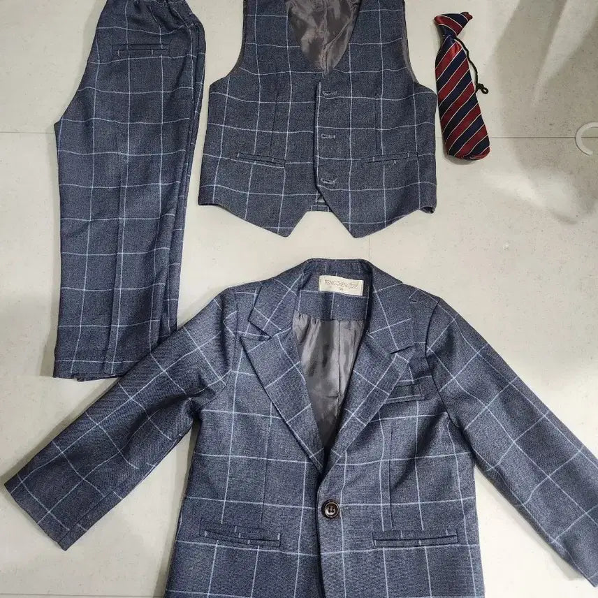 [BUNJANG] Children's Suit 110 / 어린이 정장 110