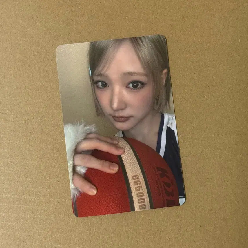 [BUNJANG] Kiki Jiyu Apple Music POB Selfie Photocard / 키키 지유 애플뮤직 미공개 셀카 포토카드