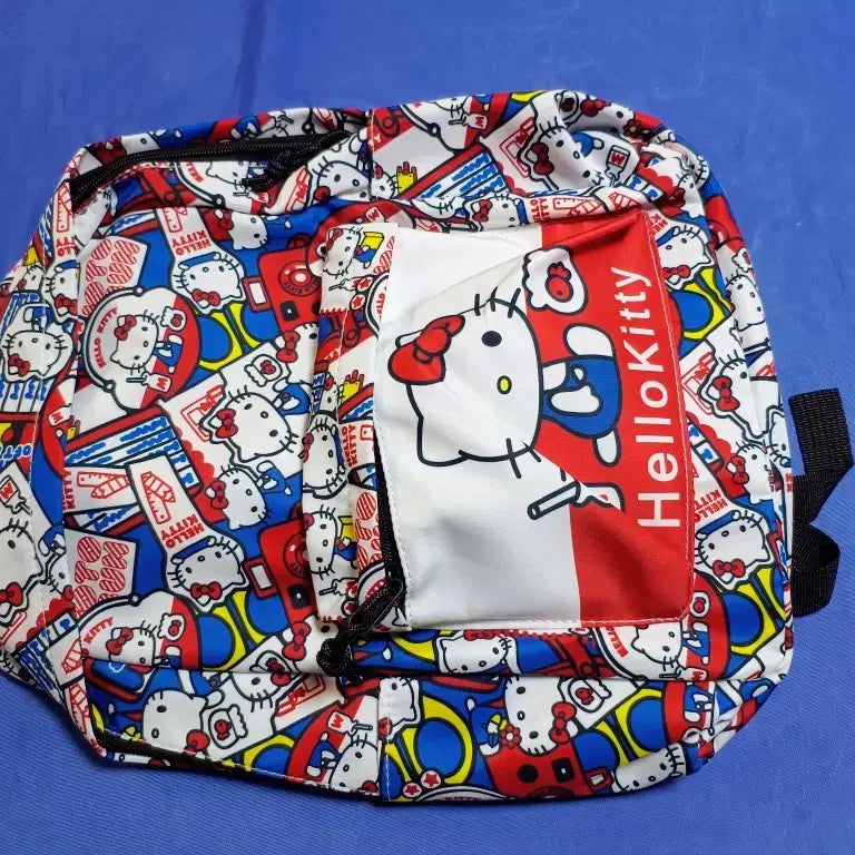 [BUNJANG] Sanrio Hello Kitty Character Print Backpack / 산리오 헬로키티 캐릭터 프린트 백팩