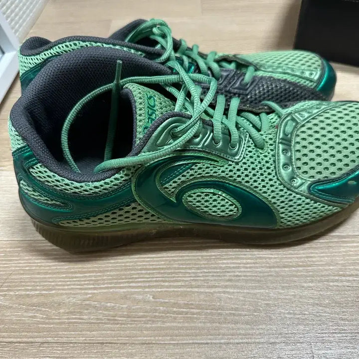 [BUNJANG] Asics Kiko Gel-Sokat Forest Green Sneakers / [285]아식스 키코 젤 소캣 포레스트 그린