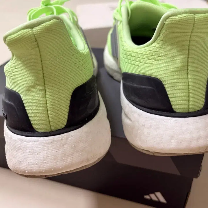 [BUNJANG] Adidas Pureboost Shoes (270) / 아디다스  퓨어부스트  270사이즈