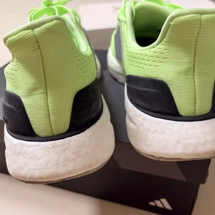 [BUNJANG] Adidas Pureboost Shoes (270) / 아디다스  퓨어부스트  270사이즈