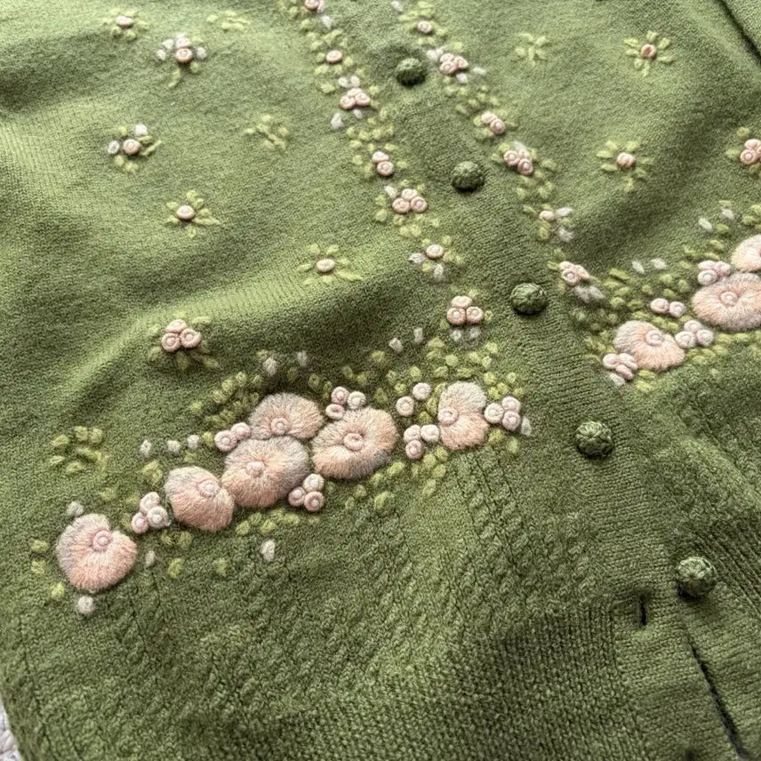 [BUNJANG] Vintage Embroidered Wool Cardigan / 일본 빈티지 자수 울 가디건 (고퀄리티 울 100%)