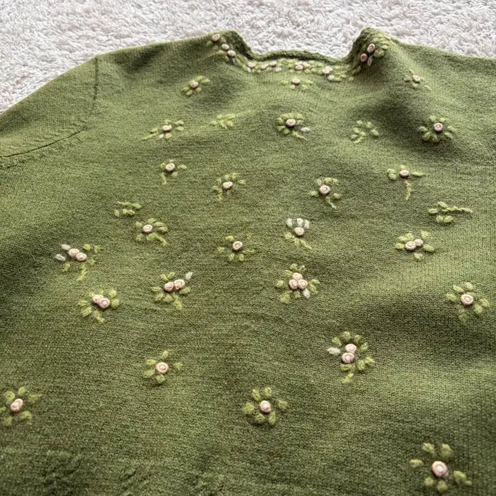 [BUNJANG] Vintage Embroidered Wool Cardigan / 일본 빈티지 자수 울 가디건 (고퀄리티 울 100%)