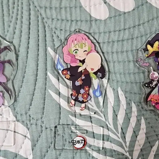 [BUNJANG] Demon Slayer Halloween Acrylic Stand &amp; Keychain Set / 귀멸의칼날 할로윈 아크릴 스탠드, 키링