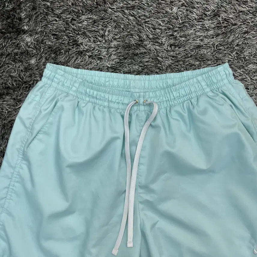 [BUNJANG] Nike Woven Flow Shorts (Size 95) / 나이키 우븐 플로우 숏팬츠 반바지 (95)