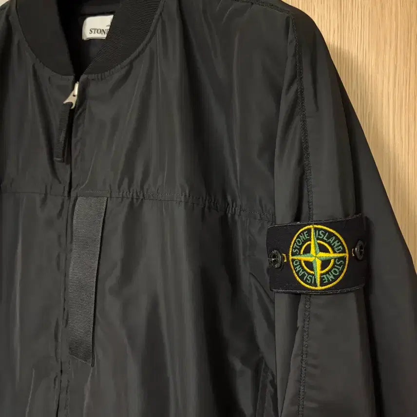 [BUNJANG] Stone Island Micro Reps Windbreaker Jacket / 스톤아일랜드 마이크로랩스 바람막이 자켓 새상품급