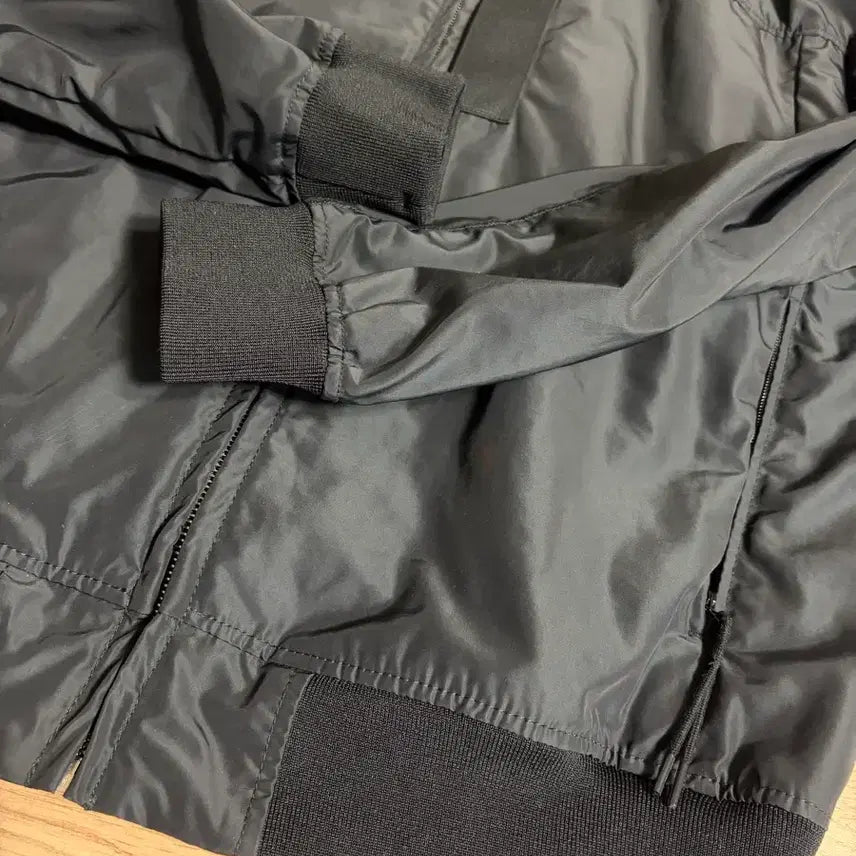 [BUNJANG] Stone Island Micro Reps Windbreaker Jacket / 스톤아일랜드 마이크로랩스 바람막이 자켓 새상품급