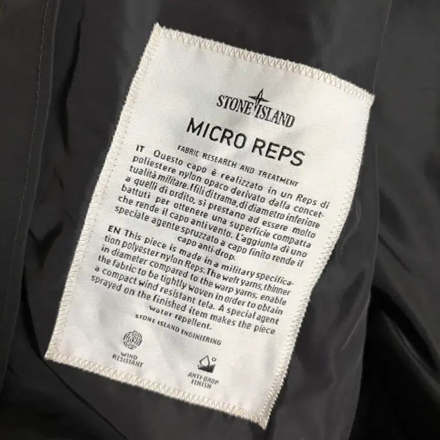 [BUNJANG] Stone Island Micro Reps Windbreaker Jacket / 스톤아일랜드 마이크로랩스 바람막이 자켓 새상품급
