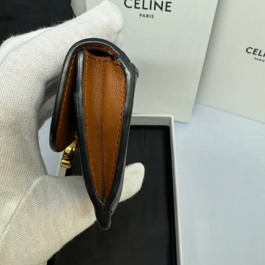 [BUNJANG] Celine Triomphe Card Wallet Brown Full Package / [S급/정품]셀린느 트리오페 카드지갑 브라운 풀박스