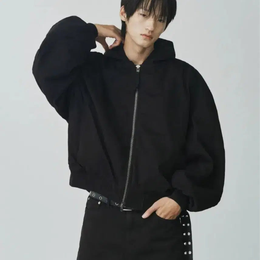 [BUNJANG] Branded Shirring Hooded Bomber Jacket / 브랜디드 셔링 후드 봄버 자켓