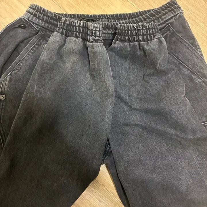 [BUNJANG] Solid Homme Jogger / 솔리드옴므 흑청 조거