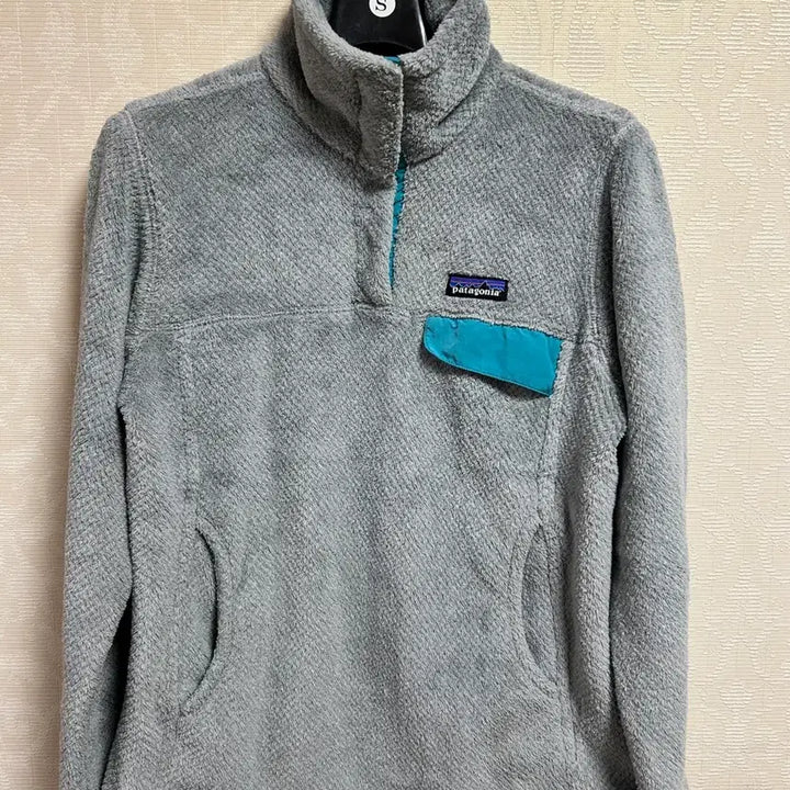 [BUNJANG] Patagonia Lightweight Synchilla Pullover / 파타고니아 라이트웨이트 신칠라 풀오버 (거의 새제품)