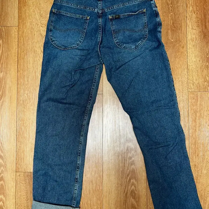 [BUNJANG] Lee Relaxed Straight Jeans / Lee 릴렉스드 스트레이트 청바지 32x32