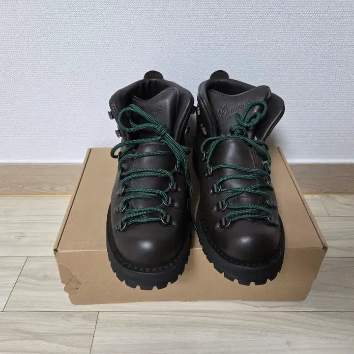 [BUNJANG] Danner Mountain Light 255 Boots / 대너 마운틴 라이트 255