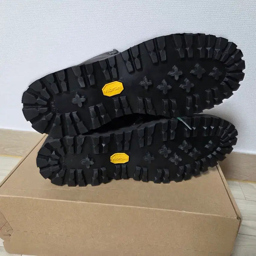 [BUNJANG] Danner Mountain Light 255 Boots / 대너 마운틴 라이트 255