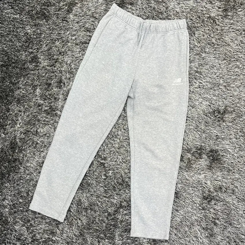 [BUNJANG] New Balance Training Pants (Size M) / 뉴발란스 트레이닝 팬츠 80(M)