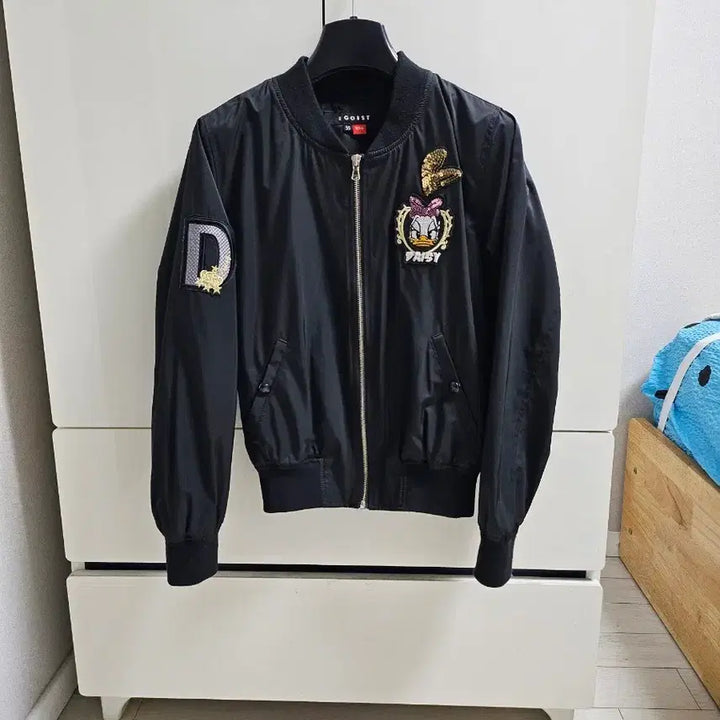 [BUNJANG] EGOIST Daisy Duck Collaboration Limited Edition Jumper (Near Mint Condition) / 에고이스트 점퍼55 한정판(새상품급)
