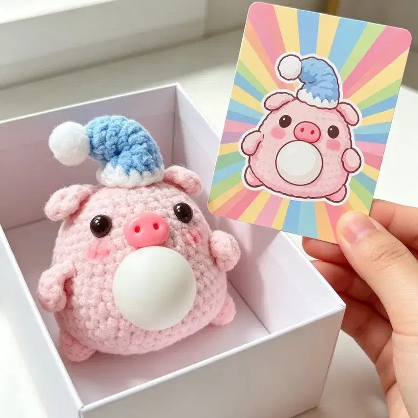 [BUNJANG] Handmade Crochet Pig Keychain/Bag Charm / 손뜨개 귀여운 풍선 부는 돼지 뜨개 인형 키링/가방고리 핸드메이드