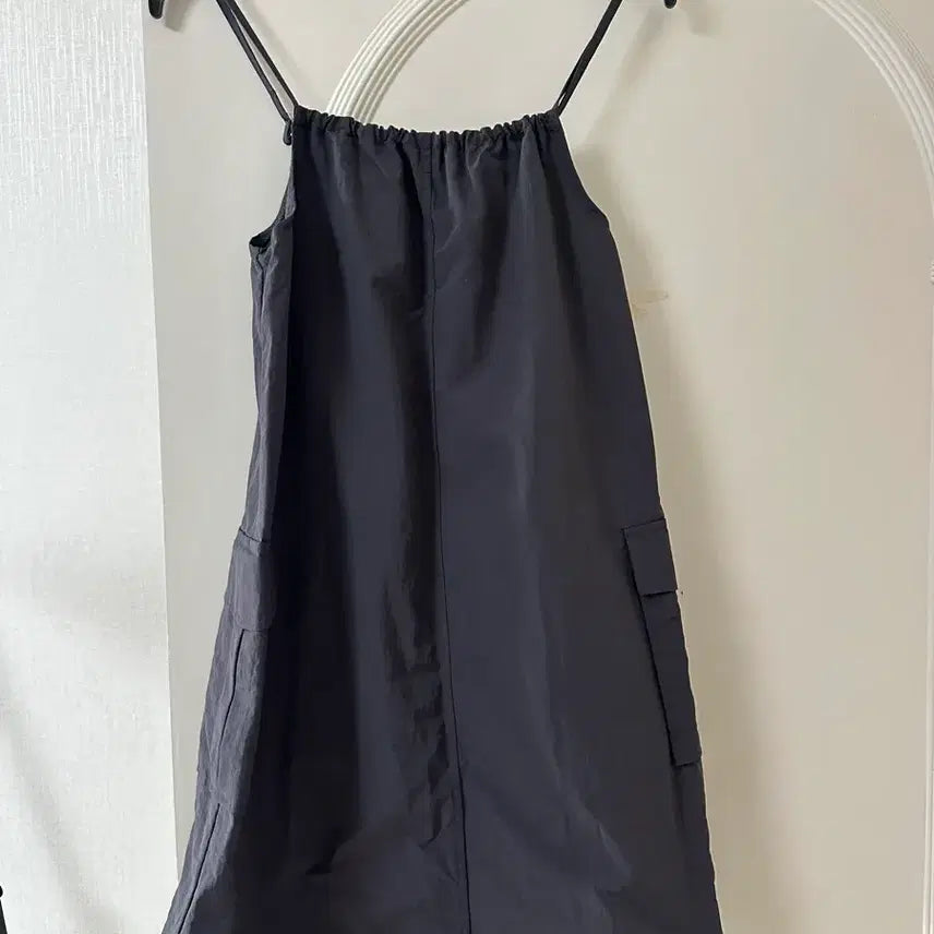 [BUNJANG] Insalense Suspender Mini Dress Navy / 인사일런스 멜빵 미니 원피스 네이비