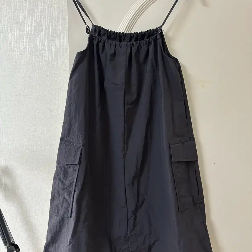 [BUNJANG] Insalense Suspender Mini Dress Navy / 인사일런스 멜빵 미니 원피스 네이비