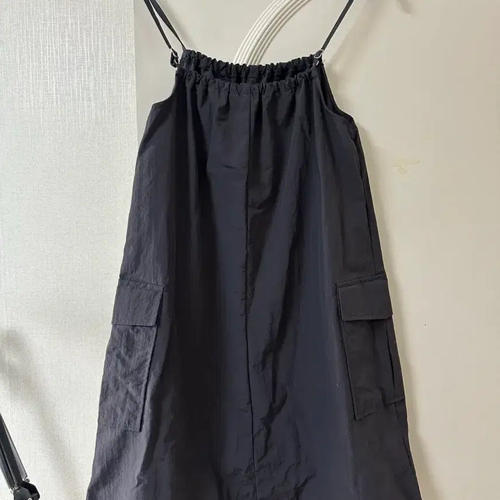 [BUNJANG] Insalense Suspender Mini Dress Navy / 인사일런스 멜빵 미니 원피스 네이비