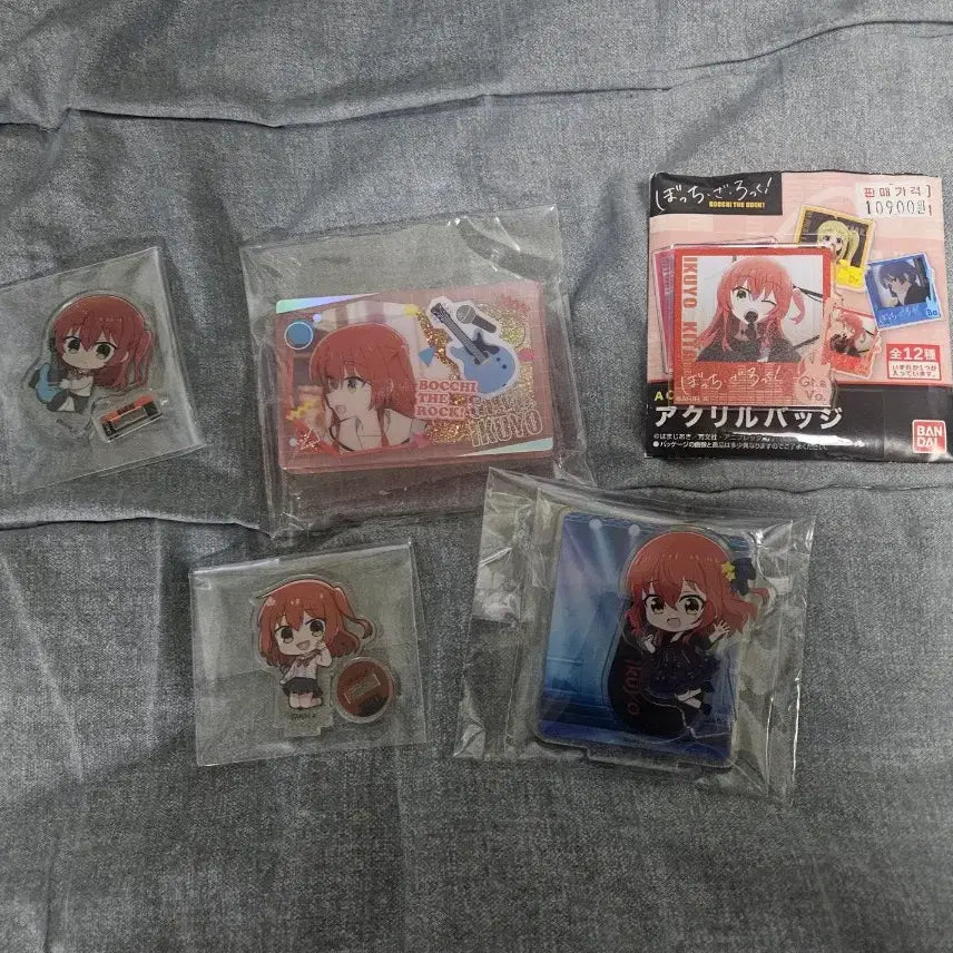 [BUNJANG] Bocchi the Rock! Ikuyo Kita Goods Bundle Set / 급처 봇치더락 키타 이쿠요 굿즈 일괄 처분