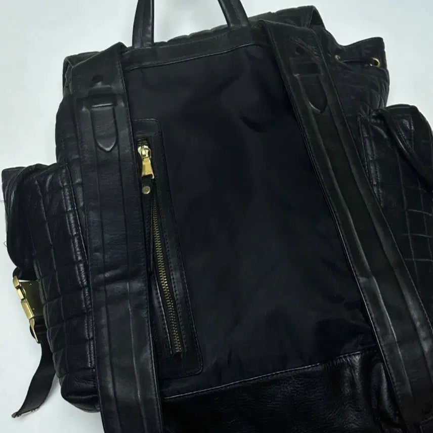 [BUNJANG] Neil Barrett Backpack / 닐바렛 가죽백팩