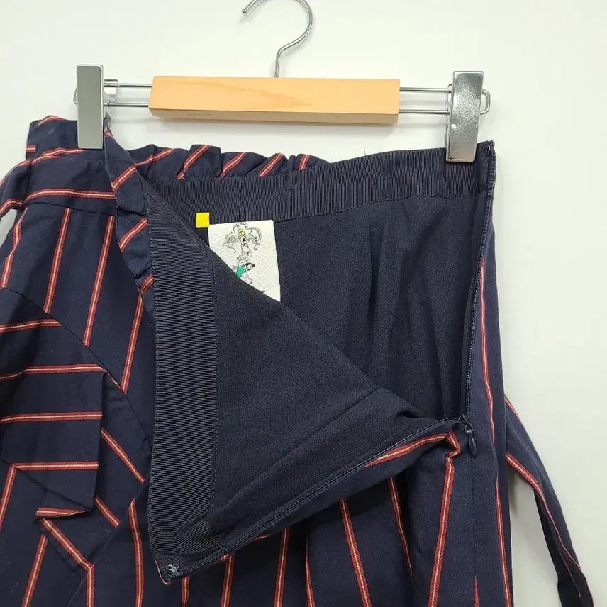 [BUNJANG] SJYP Stripe Frill Skirt / 스티브제이앤요니피/M/스트라이프 프릴 스커트/앨리스/274