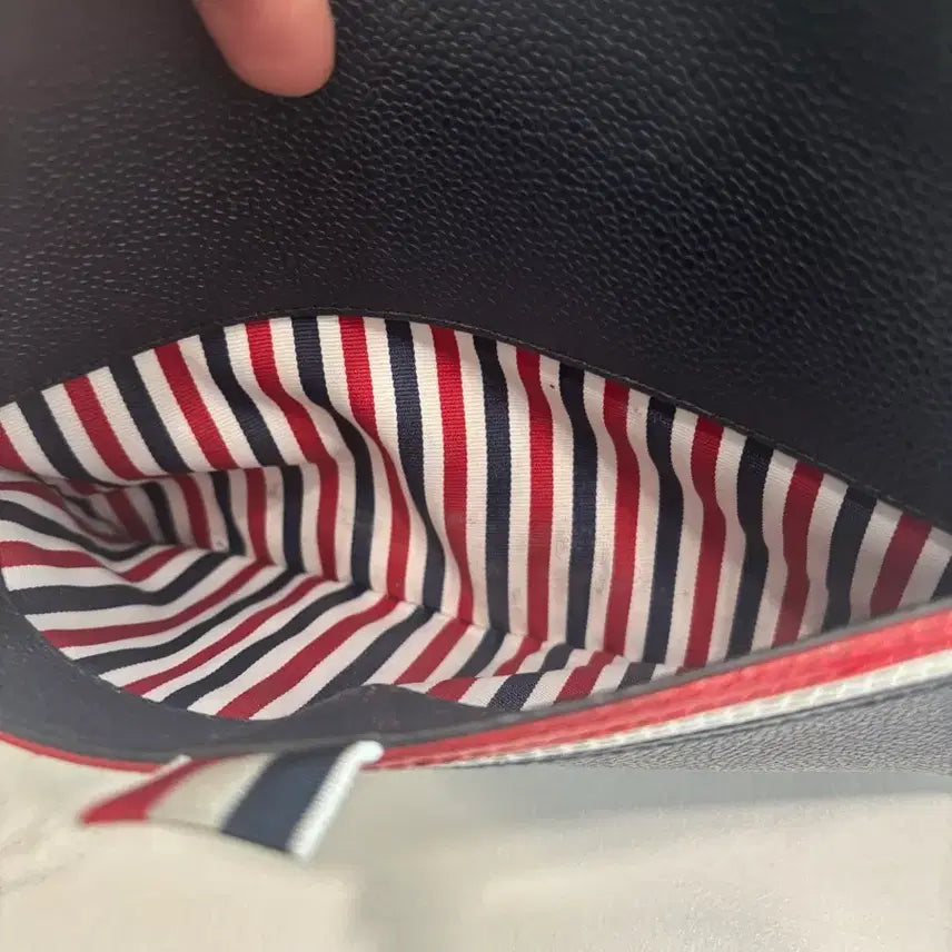 [BUNJANG] Thom Browne Strap Clutch / {정품} 톰브라운 스트랩 클러치