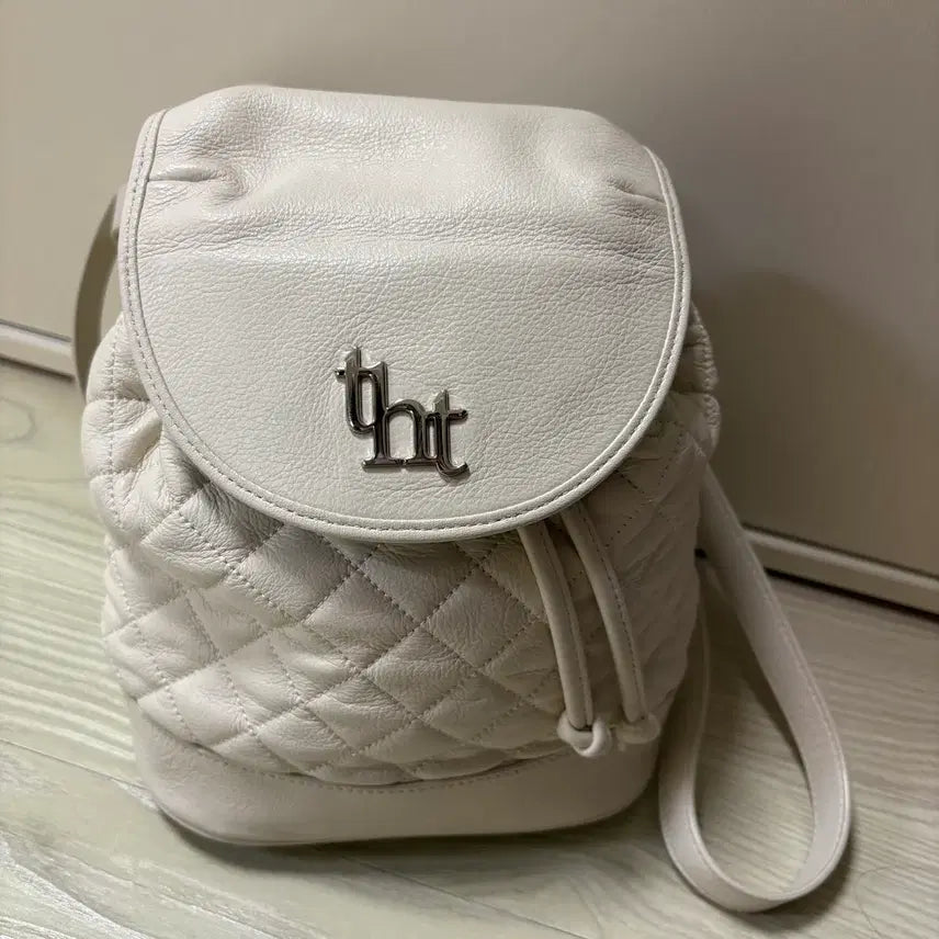 [BUNJANG] 3.times Arcon Quilted Backpack Ivory / 쓰리타임즈 아콘 퀼티드 백팩 아이보리