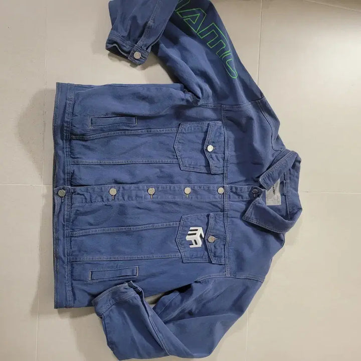 [BUNJANG] MAMC Oversized Denim Jacket / MAMC 오버핏 청 데님 자켓  남녀공용