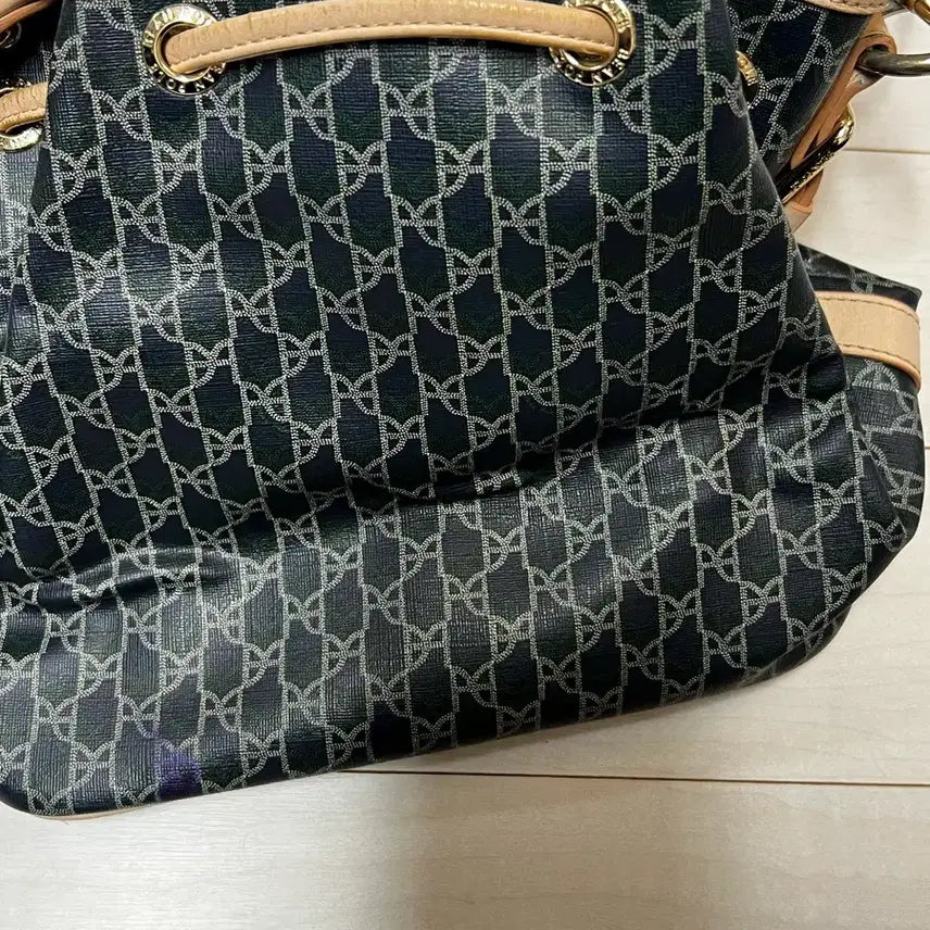 [BUNJANG] Beanpole Bucket Bag / 빈폴 정품 버킷백